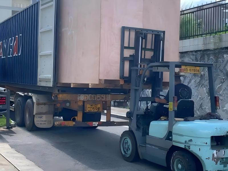 لماذا ضاعف عميلنا الهندي استثماراته في آلات تصنيع الأكياس ذات الصمامات من شركة GACHN